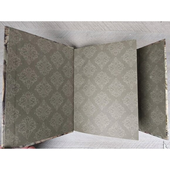 World Map Journal/Diary Magnetic Closure 100 Lined Pages New - Picture 5 of 9